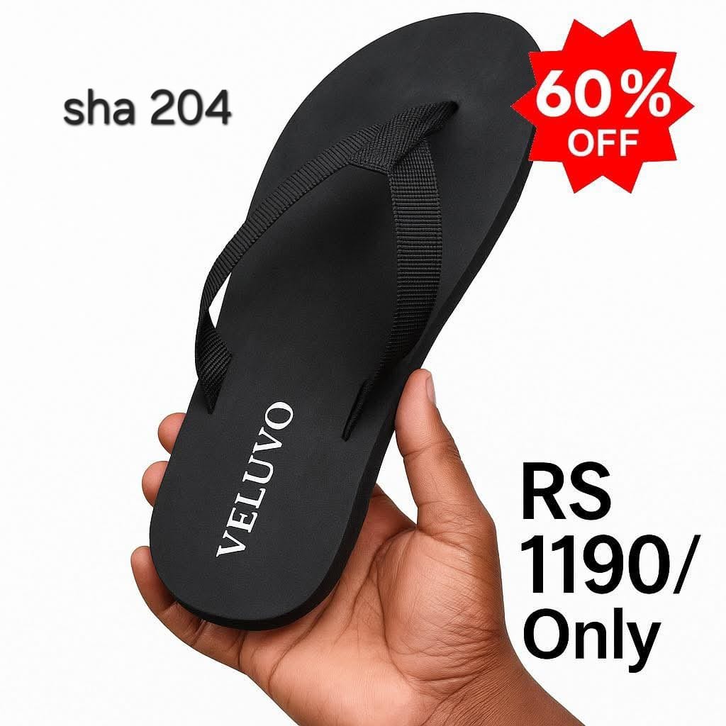 Veluvo Black Slipper